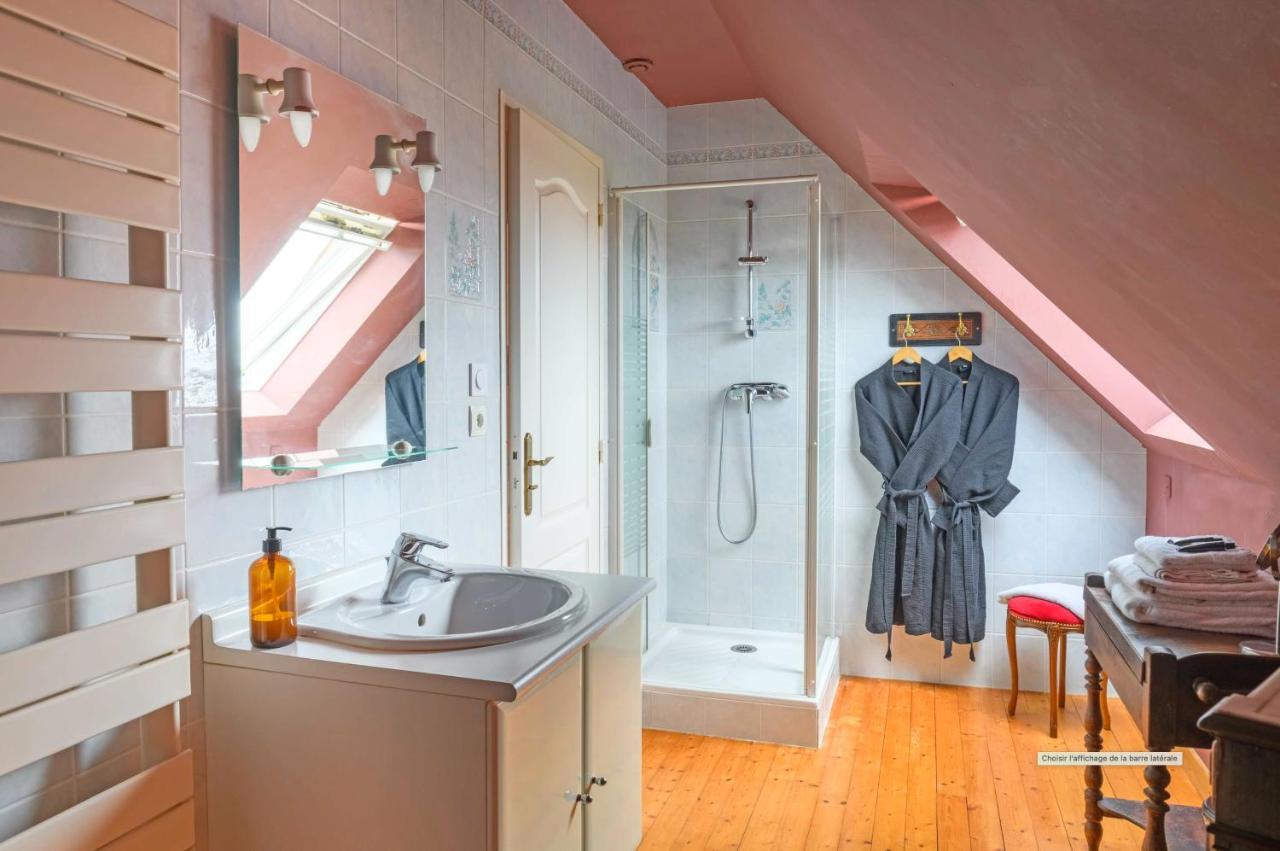 Les Pierres Bleues Bed and Breakfast Saint-Coulitz Buitenkant foto